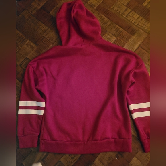 Womens/ Girls ' Friends', Central Perk hoodie!! - Picture 3 of 3